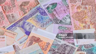 佛山金融行业名人的成功案例：智慧与坚持的典范 poster