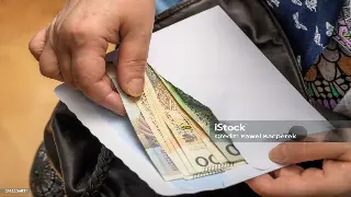佛山市金融界月光族血泪史：告别拆东墙补西墙，解锁硬核贷款还款方式 海报