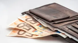 佛山金融圈的“大佬”们：他们的借贷智慧与财富密码 海报
