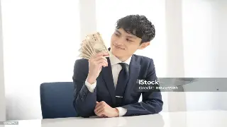 深度拆解逾期真相：还款计划背后的金融陷阱与自救逻辑 poster